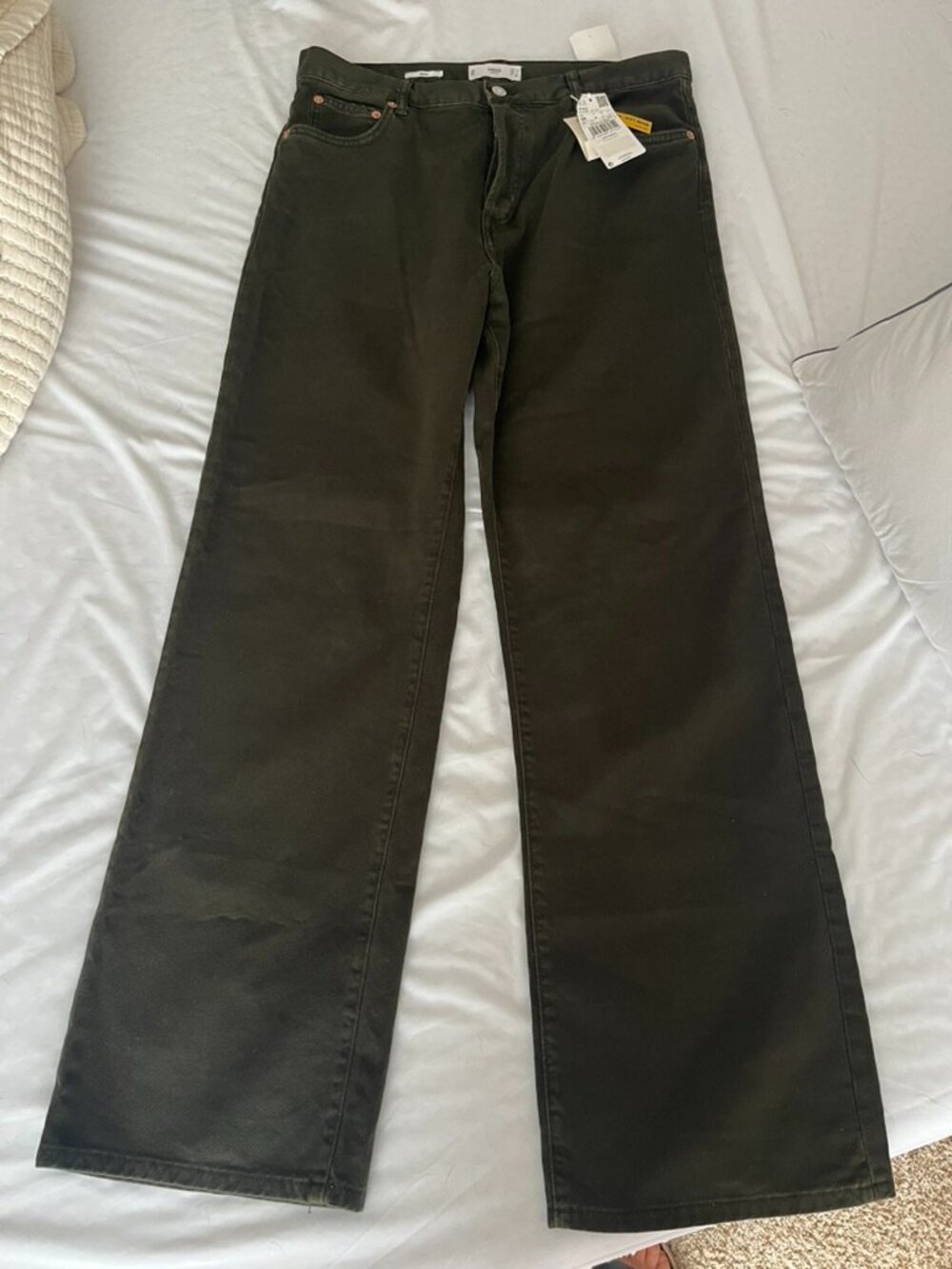 MANGO New With Tags Olive Green Wide Leg Kaia Jeans / Pants